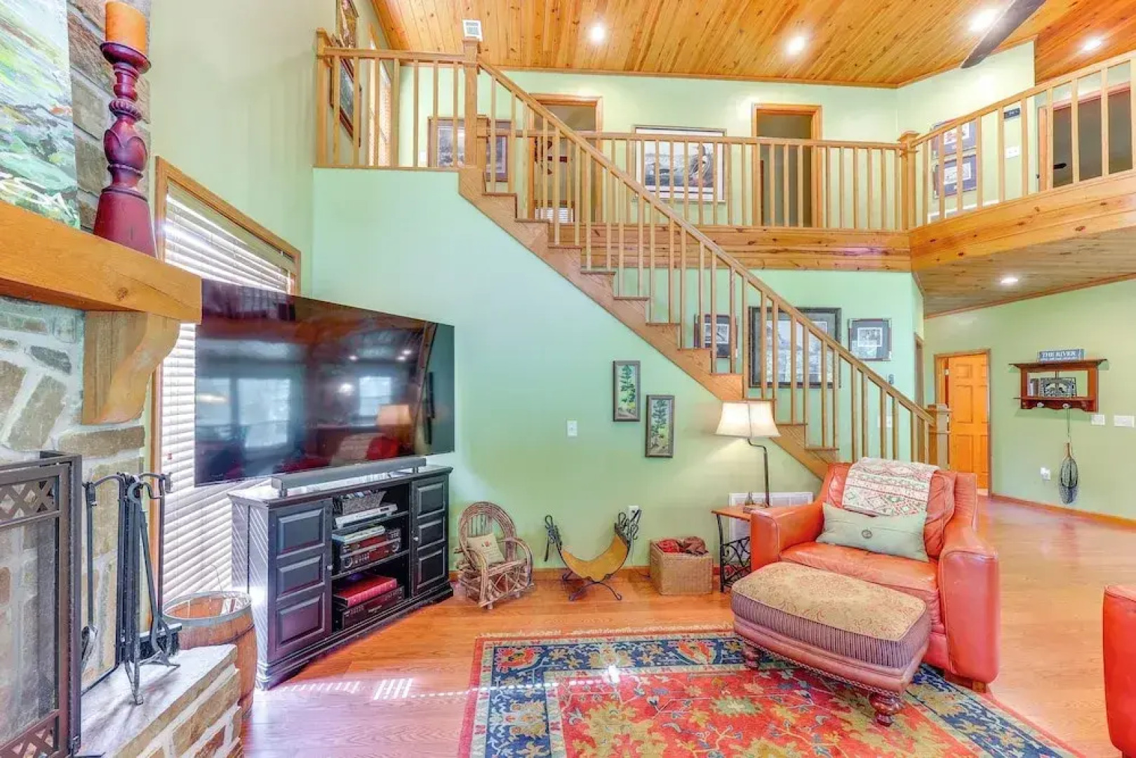 Riverfront Cabin on 2 Acres in Glenwood!