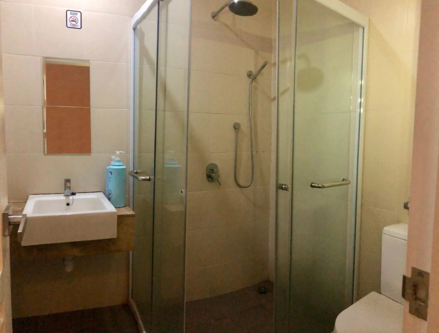 Island Hostel Bayan Lepas Airport