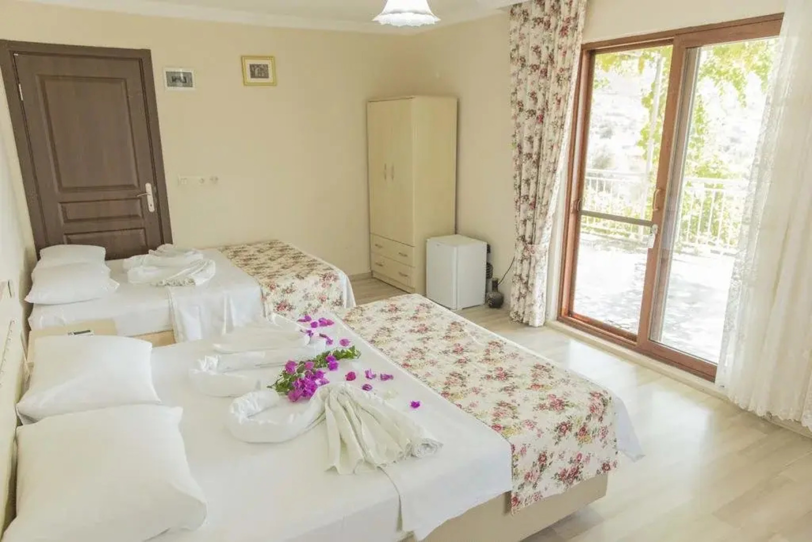 Söğüt ada pansiyon