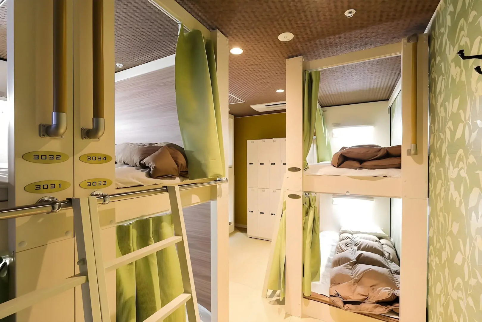 Guest House Kobe Nadeshikoya - Hostel