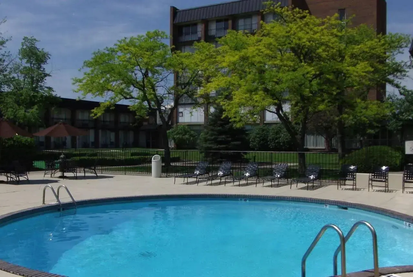 Ramada Plaza & Conf Center by Wyndham Fort Wayne