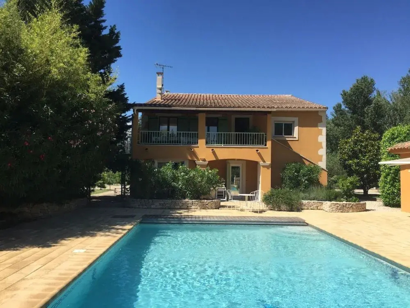 Au Soleil Ocre Avignon