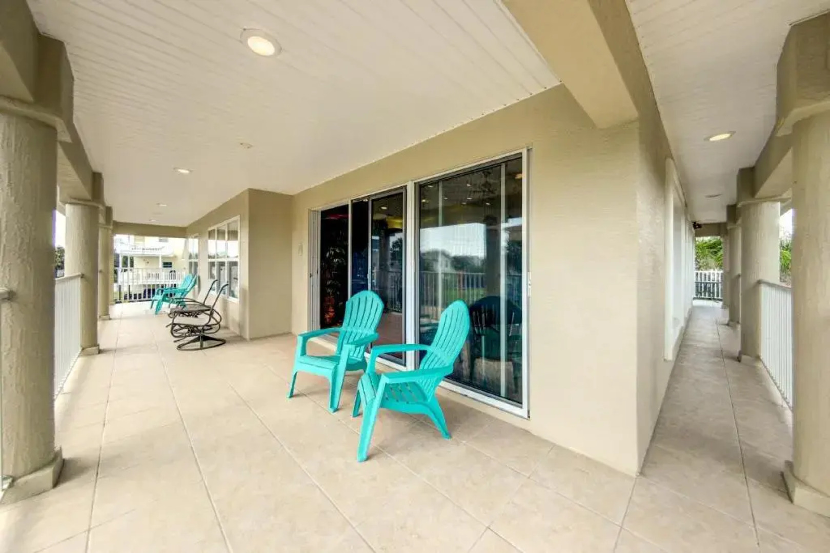 Oasis by the Sea Beach Front Community - Luxurious Pool Spa Home with Waterfall - Sleeps 10 - Come
