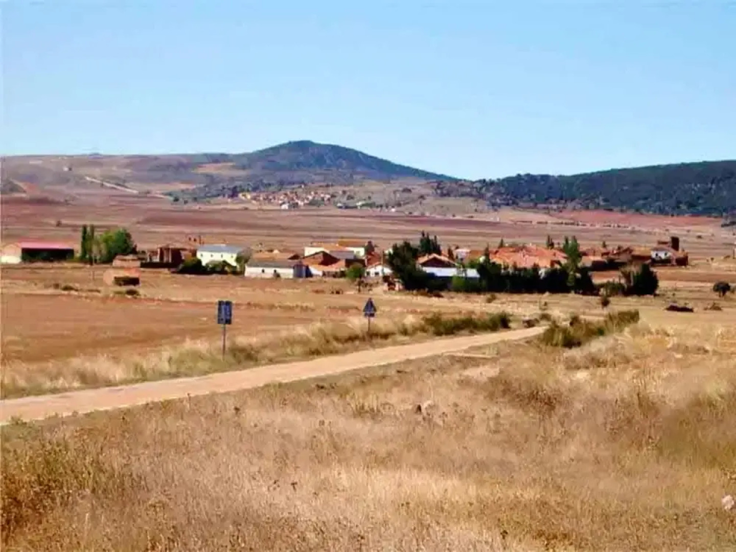 Studio in Menaza, With Furnished Terrace and Wifi