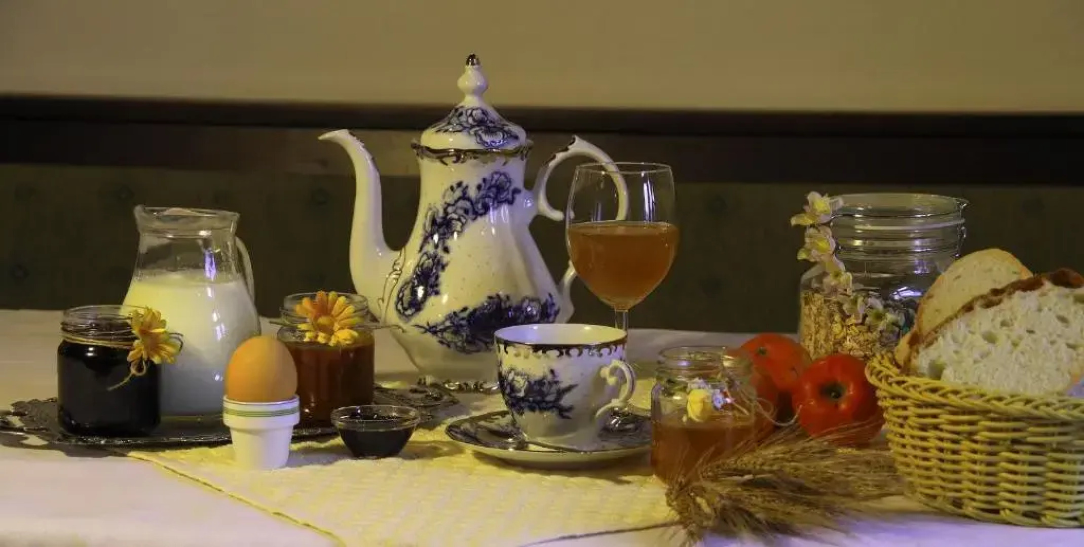 Casa cu zorele, Crit 189