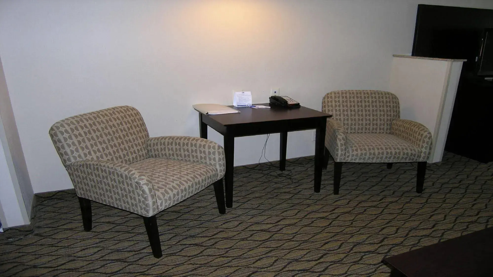 Holiday Inn Express & Suites Belle Vernon by IHG