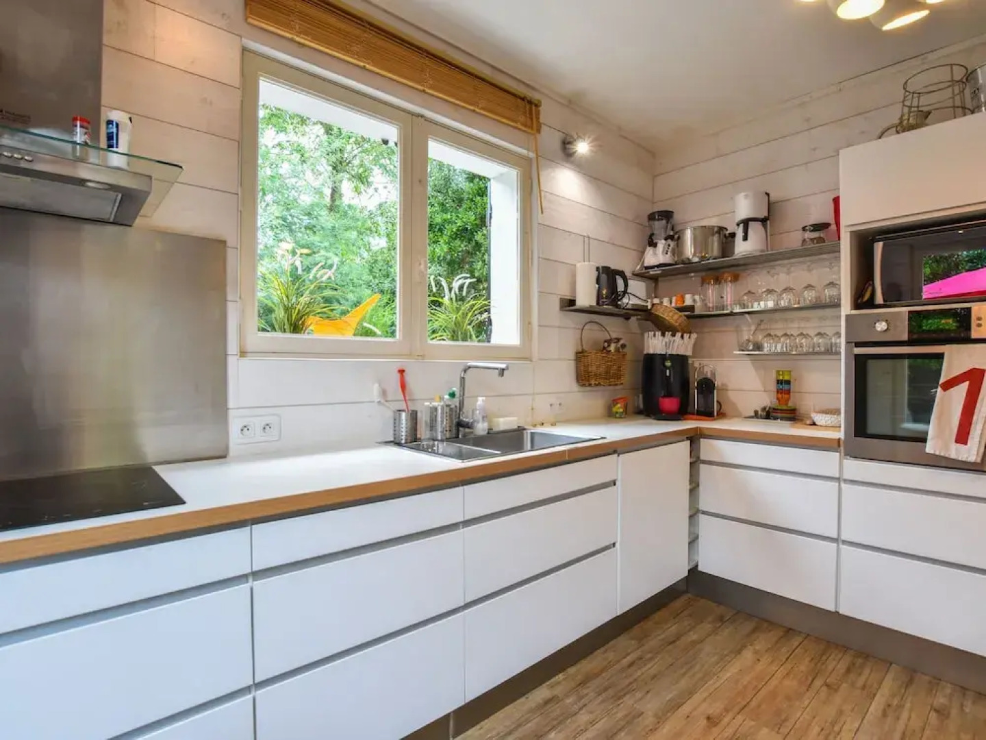 Luxury Villa in Lege-cap-ferret With Swimming Pool