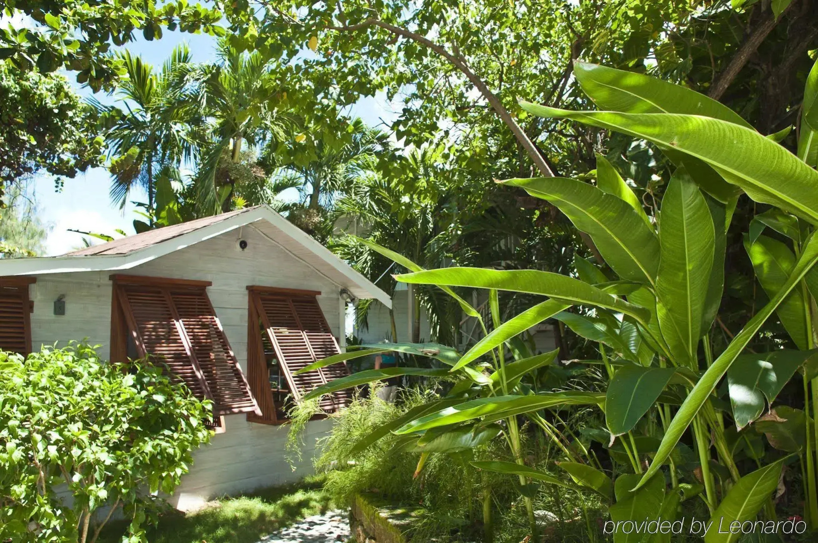 ECO Lifestyle & Lodge