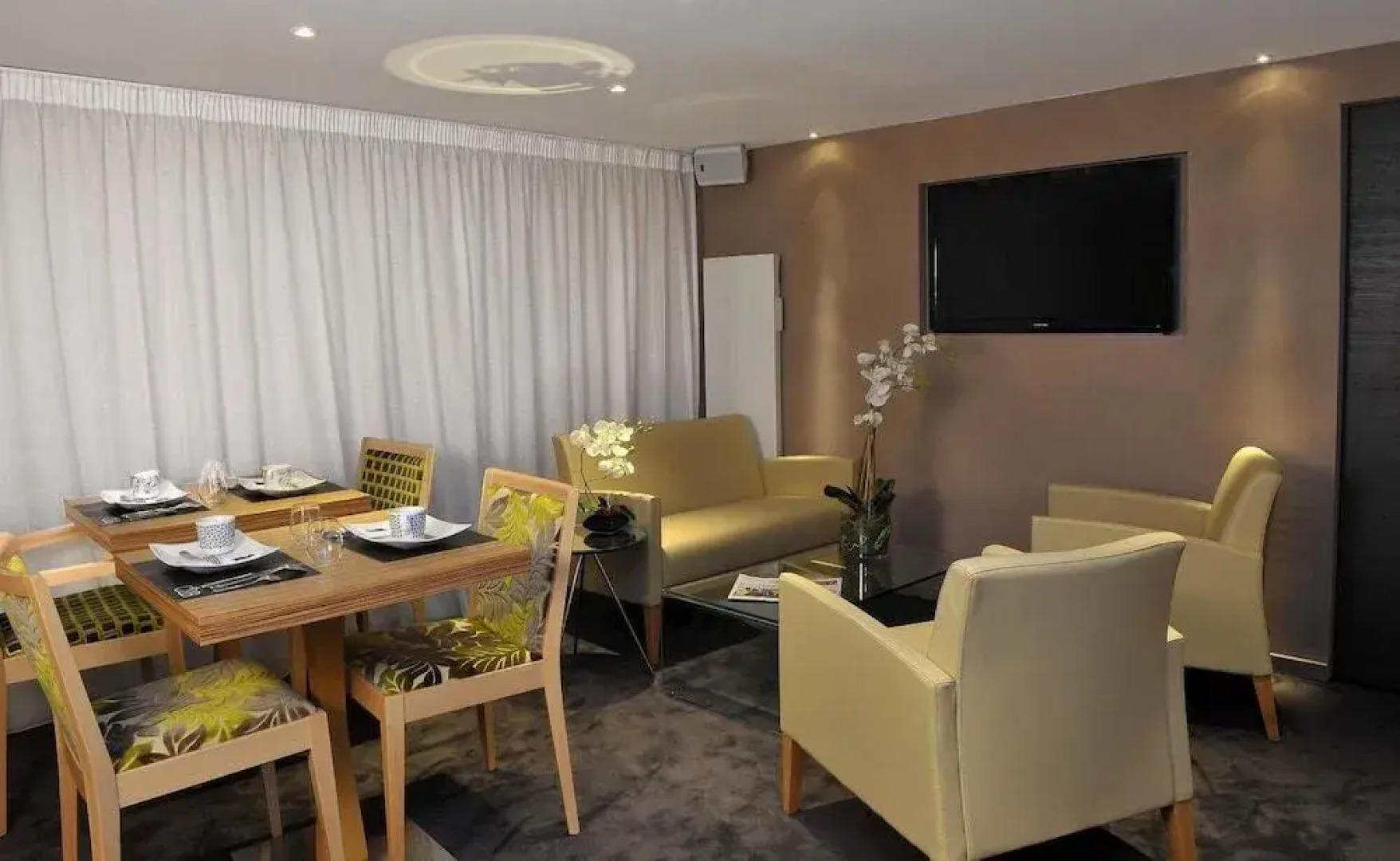 Hôtel O2B Aux berges de Brocéliande