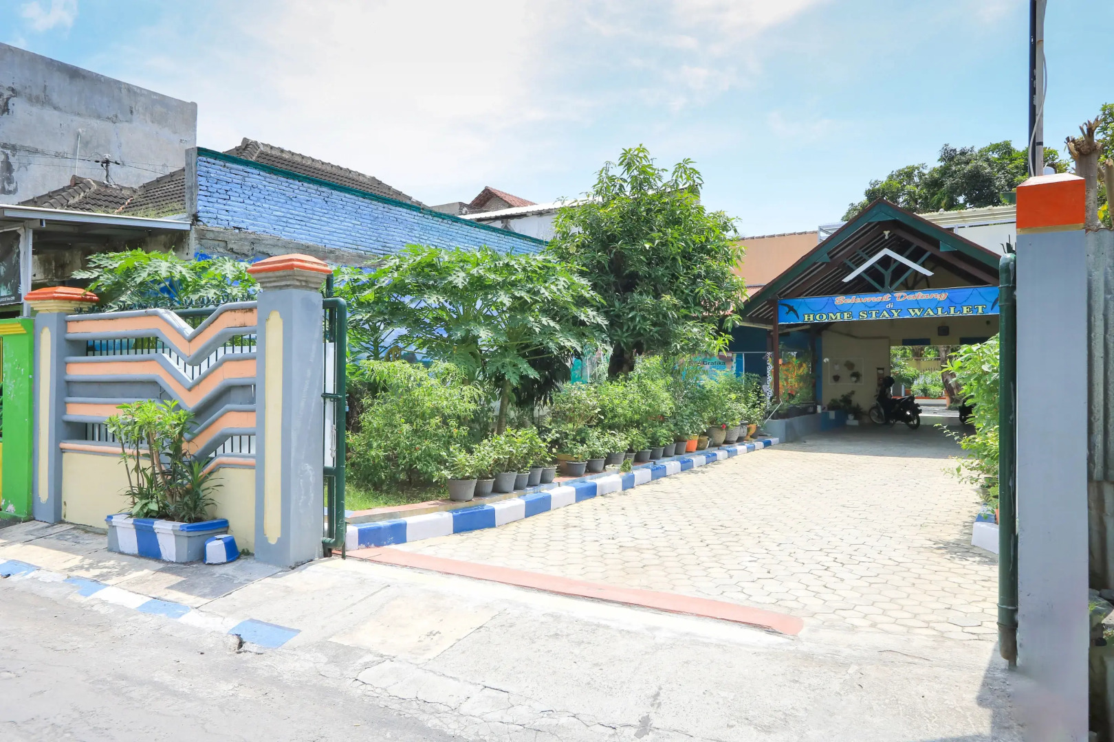 Hotel O Wallet Family Residence Syariah