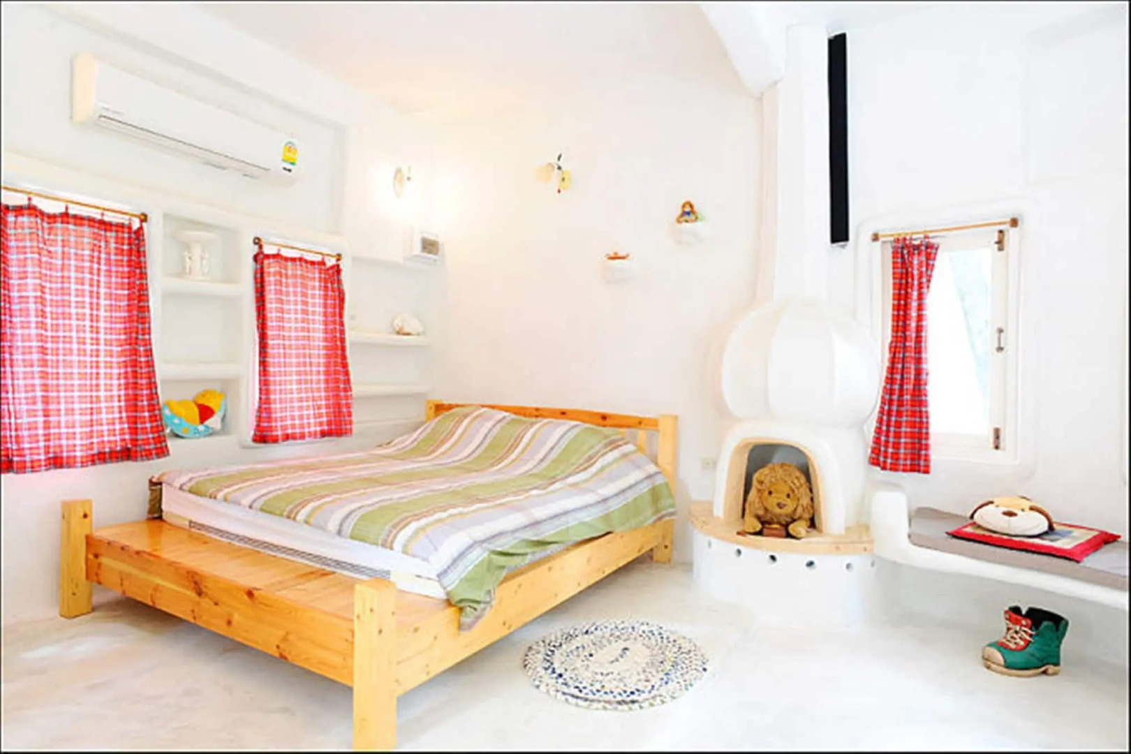 Scenic Riverside Resort