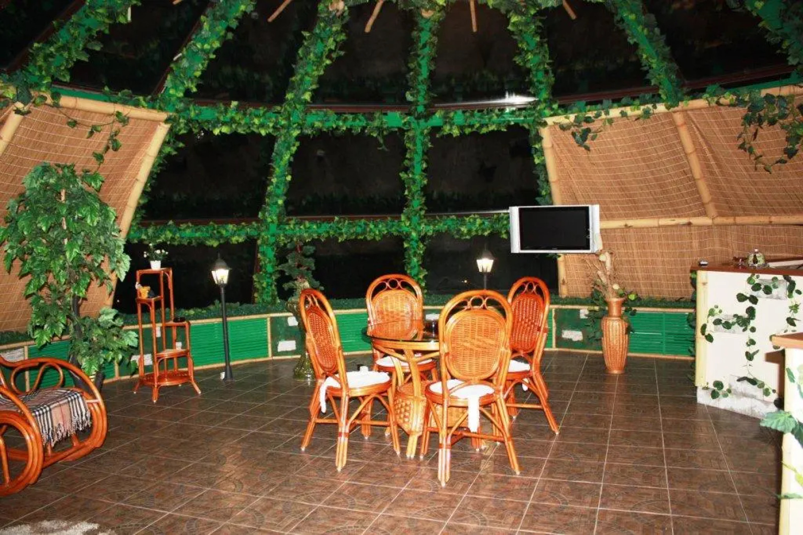 Набережная