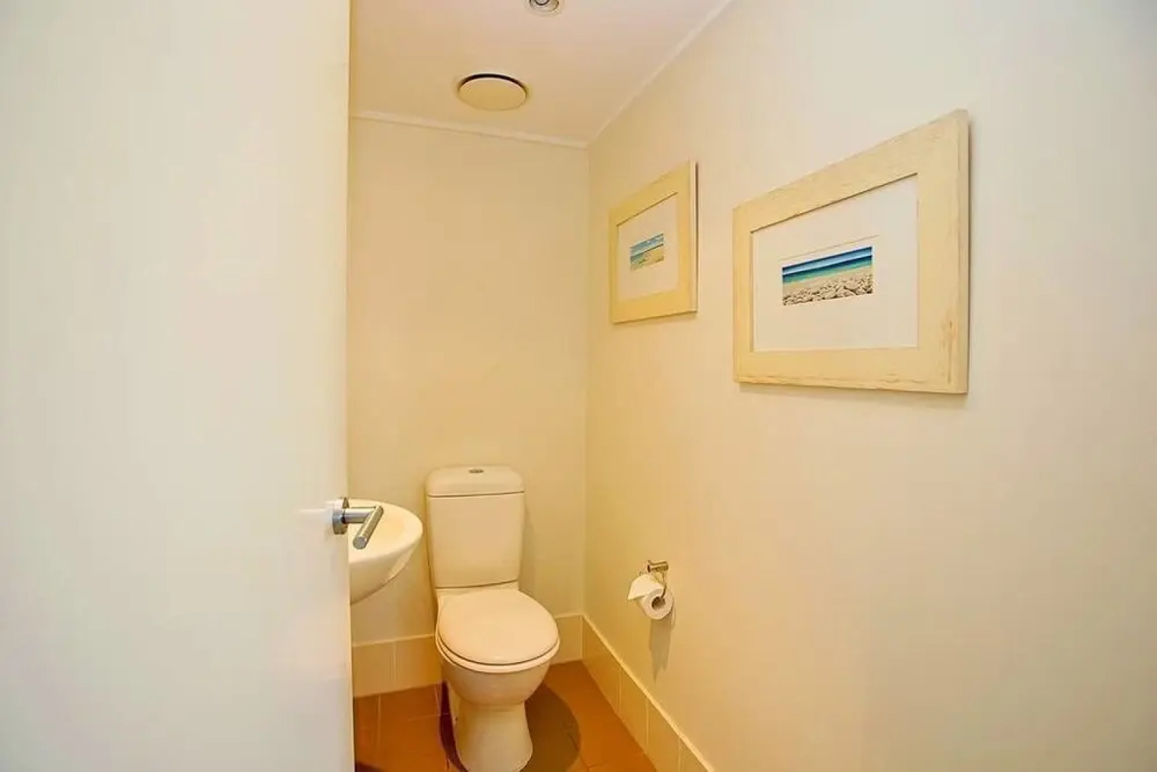 Apartment 409 Pavillions on 1770