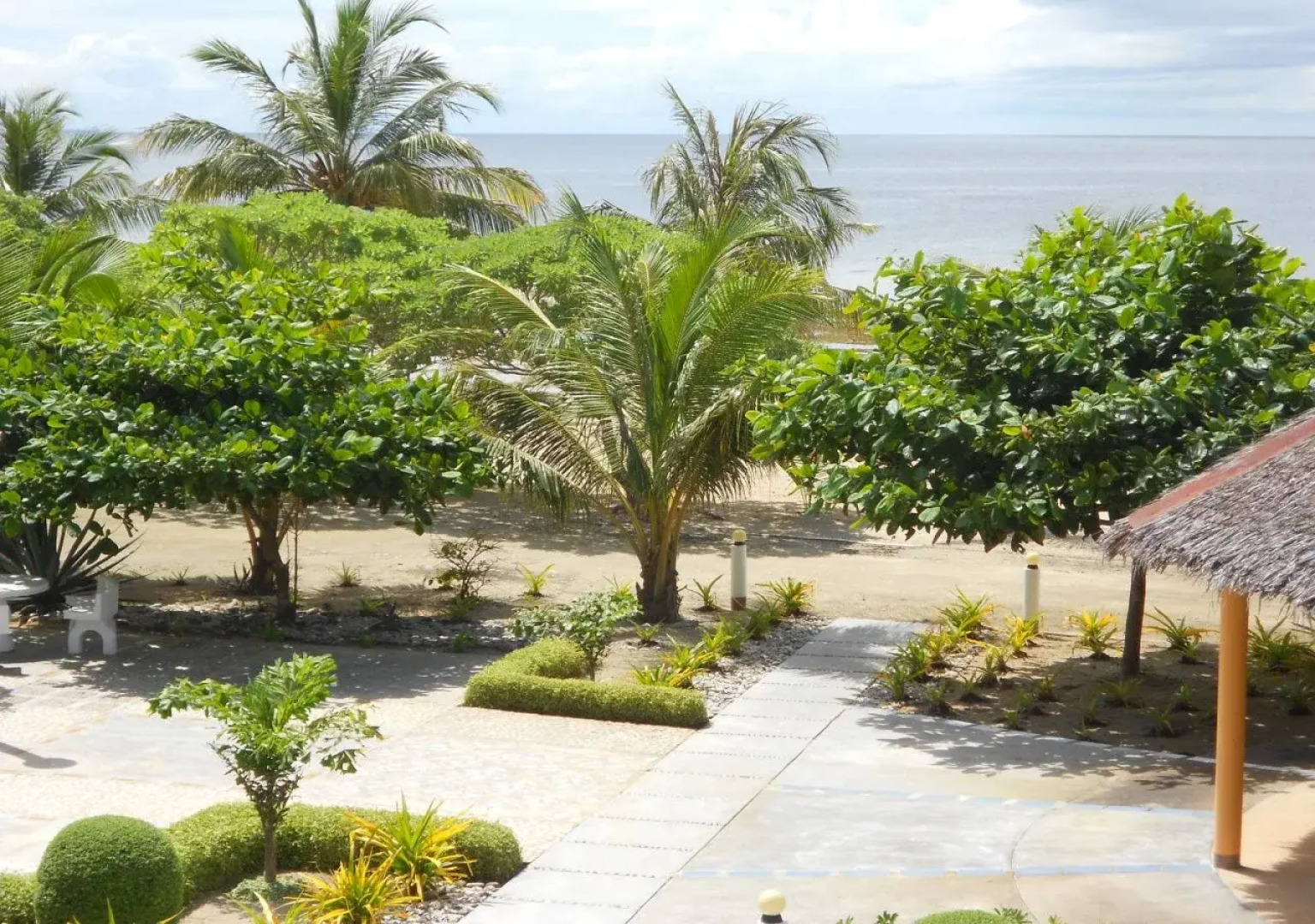 Gold View Beach Resort