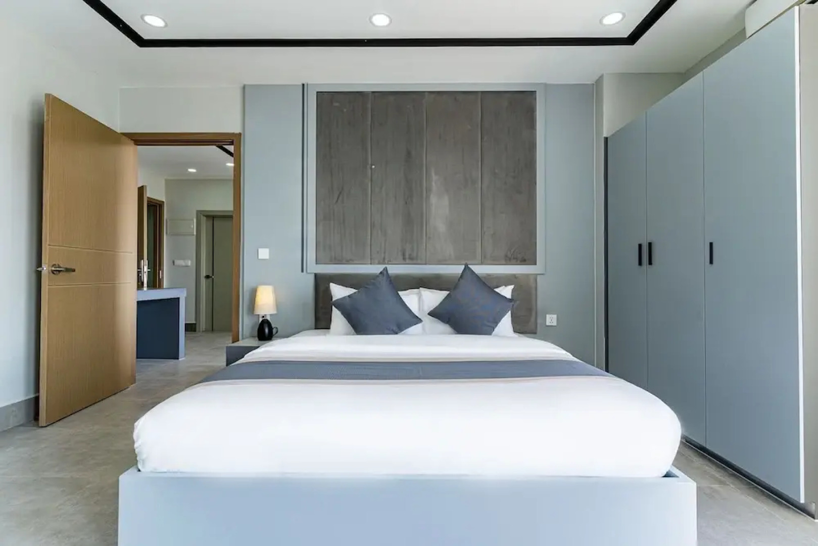 The Square Kampot Hotel