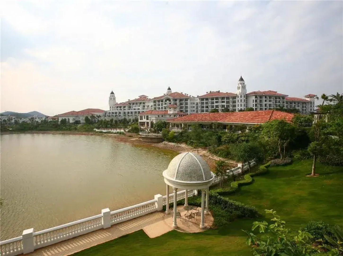 Taishan Country Garden Phoenix Hotel