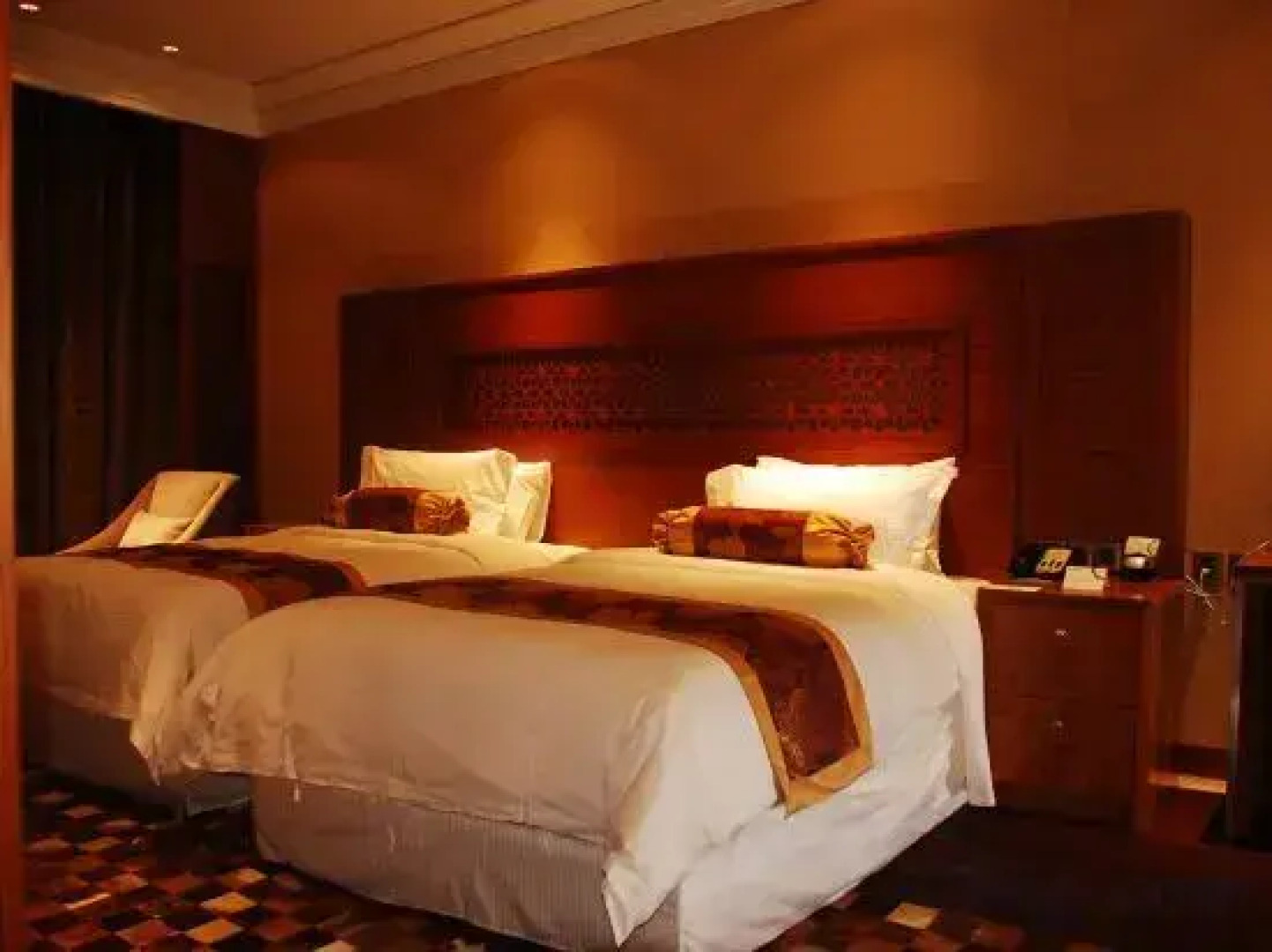 Wanda Ruijing Hannashan Hot Spring Hotel