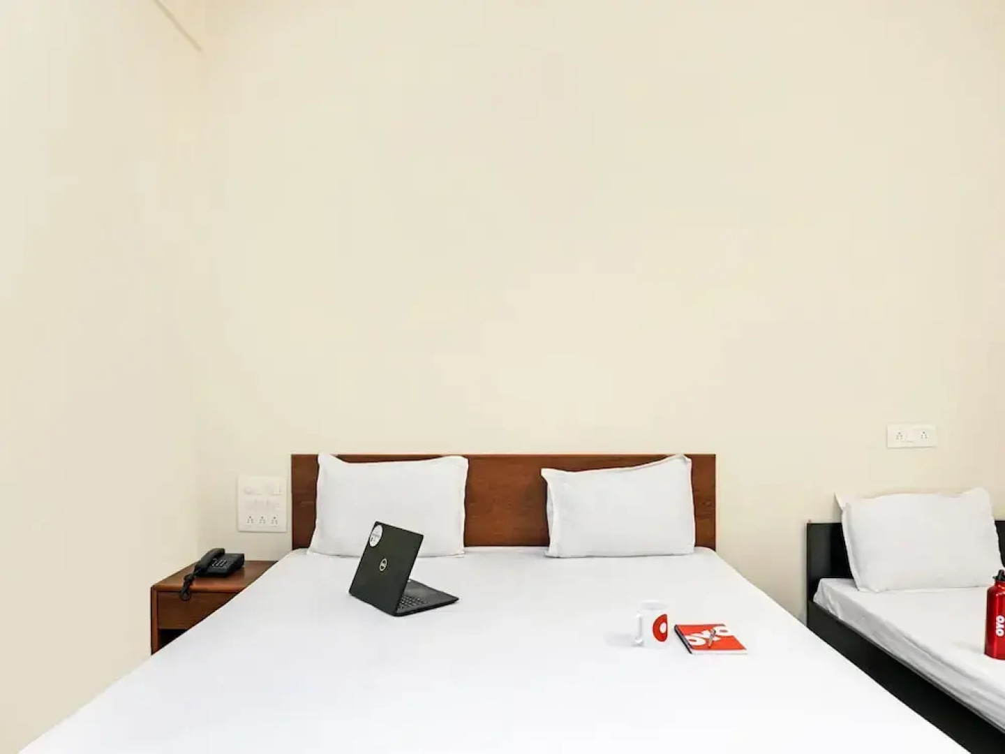 OYO Living 26804 Luxurious Studio Rooms