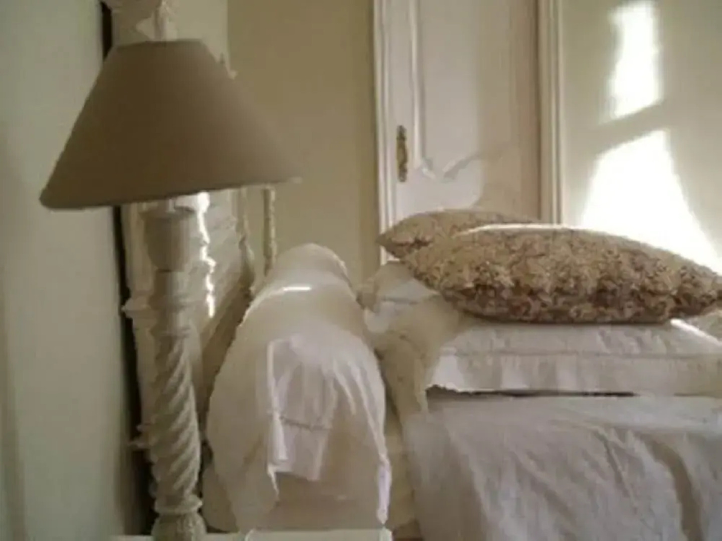 Les Cdres Chambres Dhotes