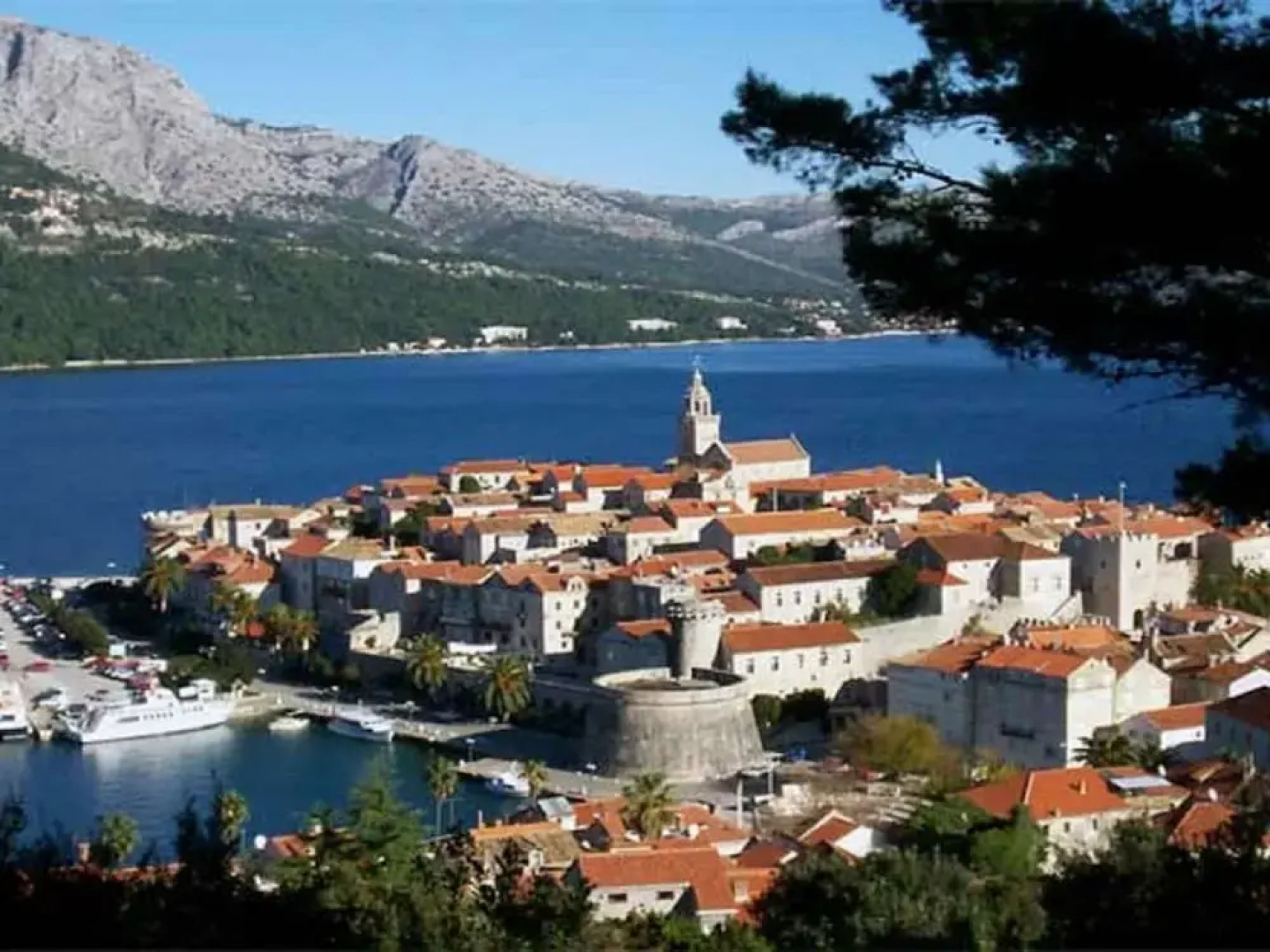 Sea View Villa in Cara