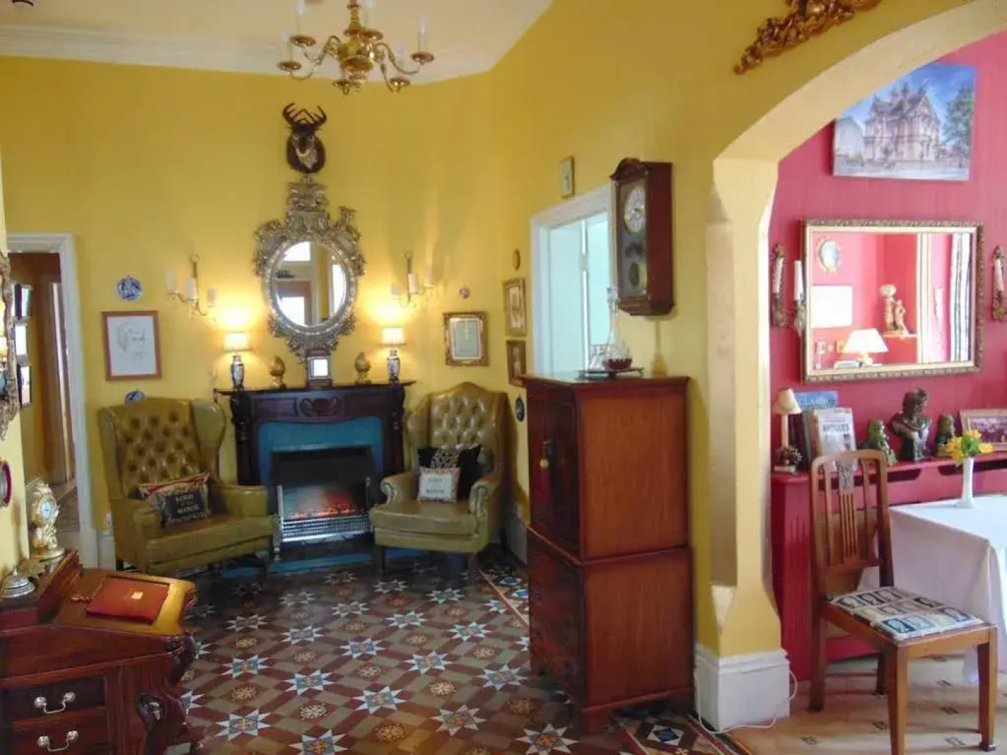 Holywell Guest House