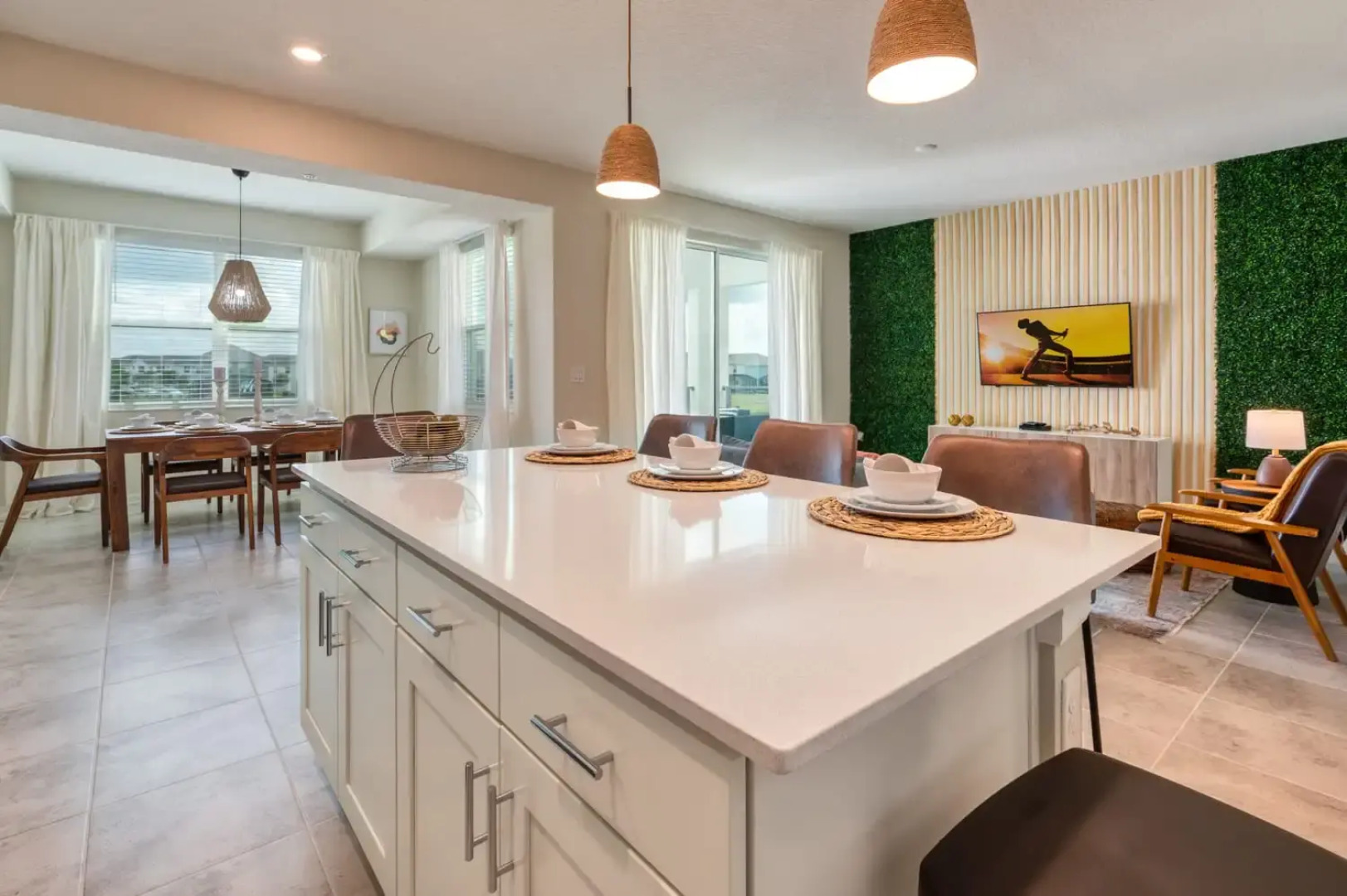 Sophisticated apartment with Mickey themed bedroom near Disney