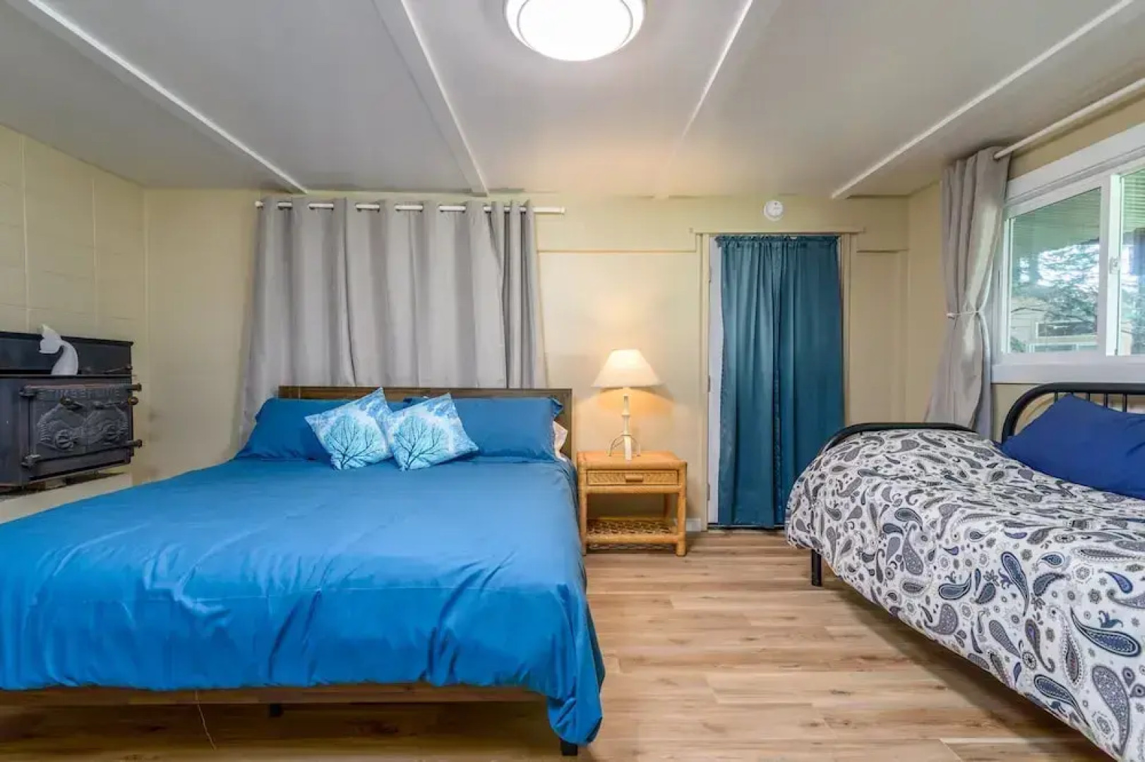 Searenity by the Sea