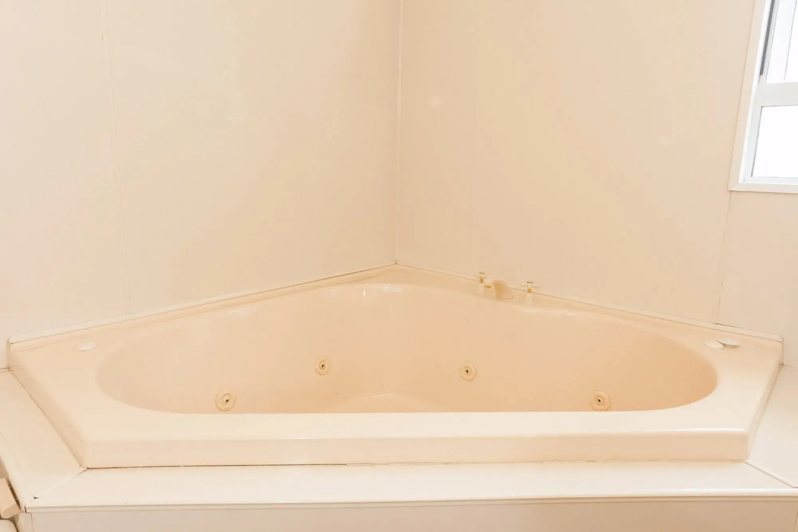 Admirals Motor Lodge