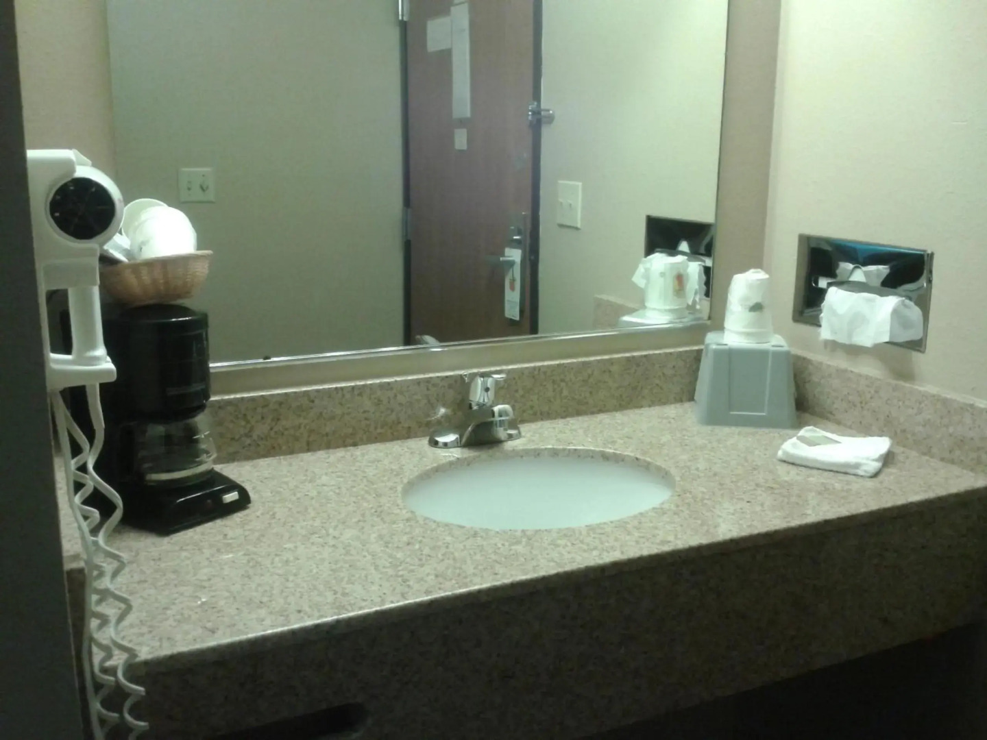 Hotel Pommier Chariton