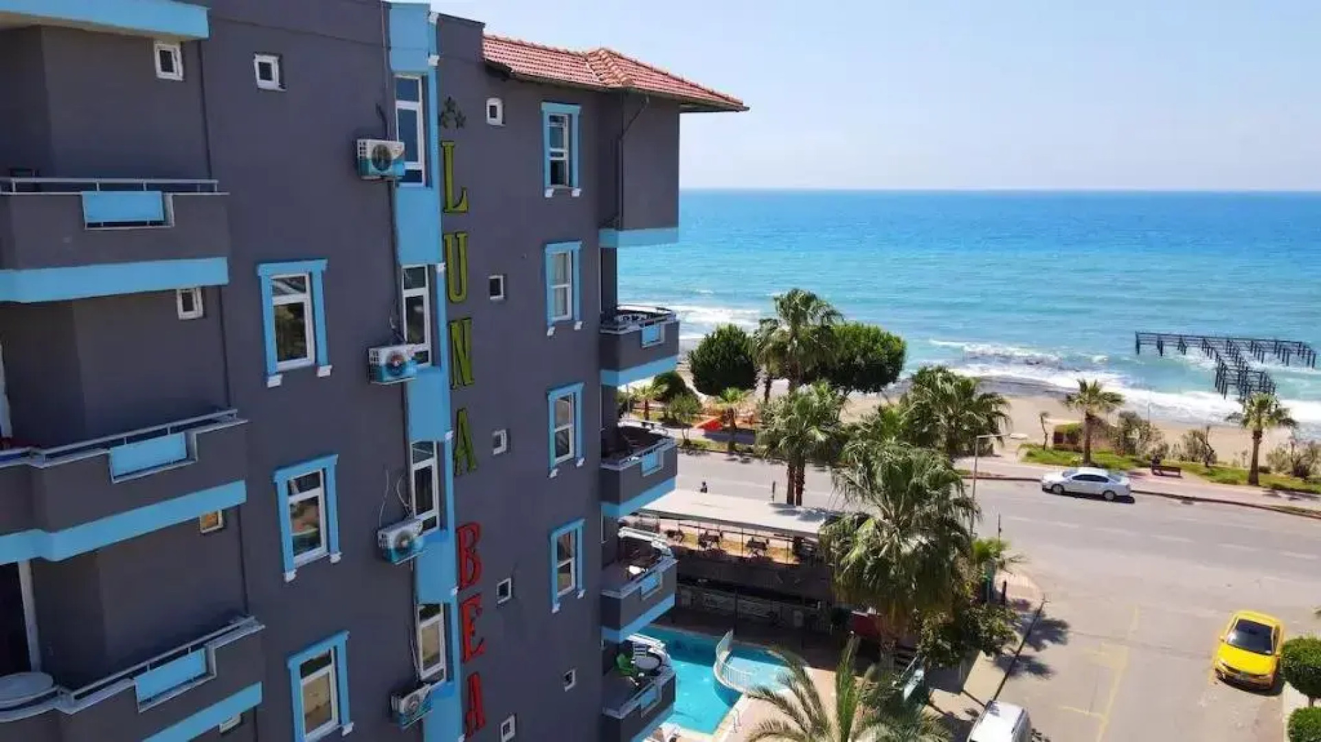 Semt Luna Beach Hotel