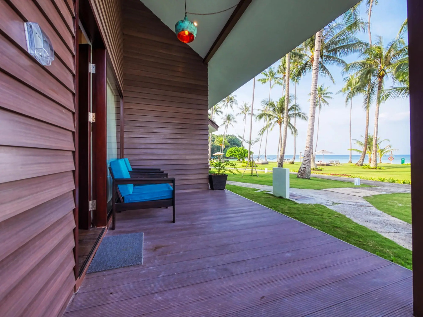 Mayang Sari Beach Resort