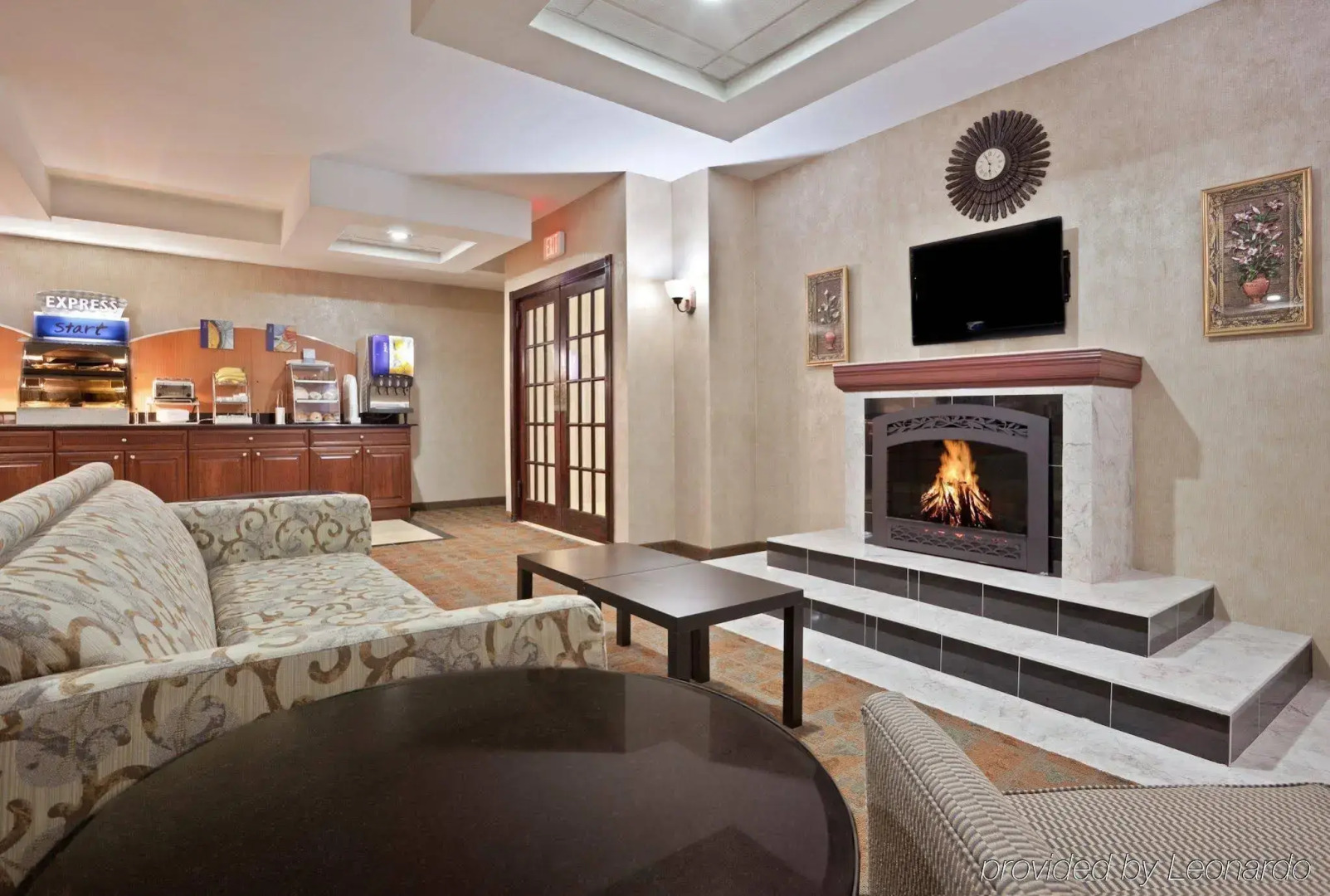 Holiday Inn Express Hotel & Suites in North East (Erie) by IHG