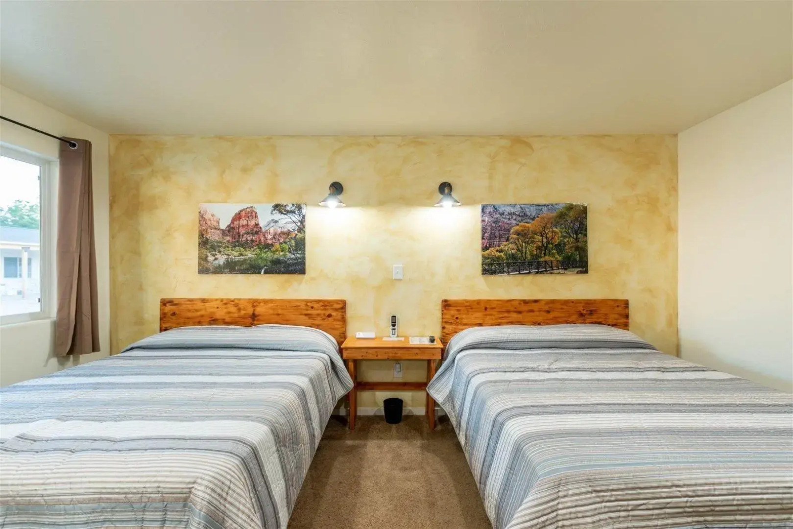 Hurricane Hideaway Lodging