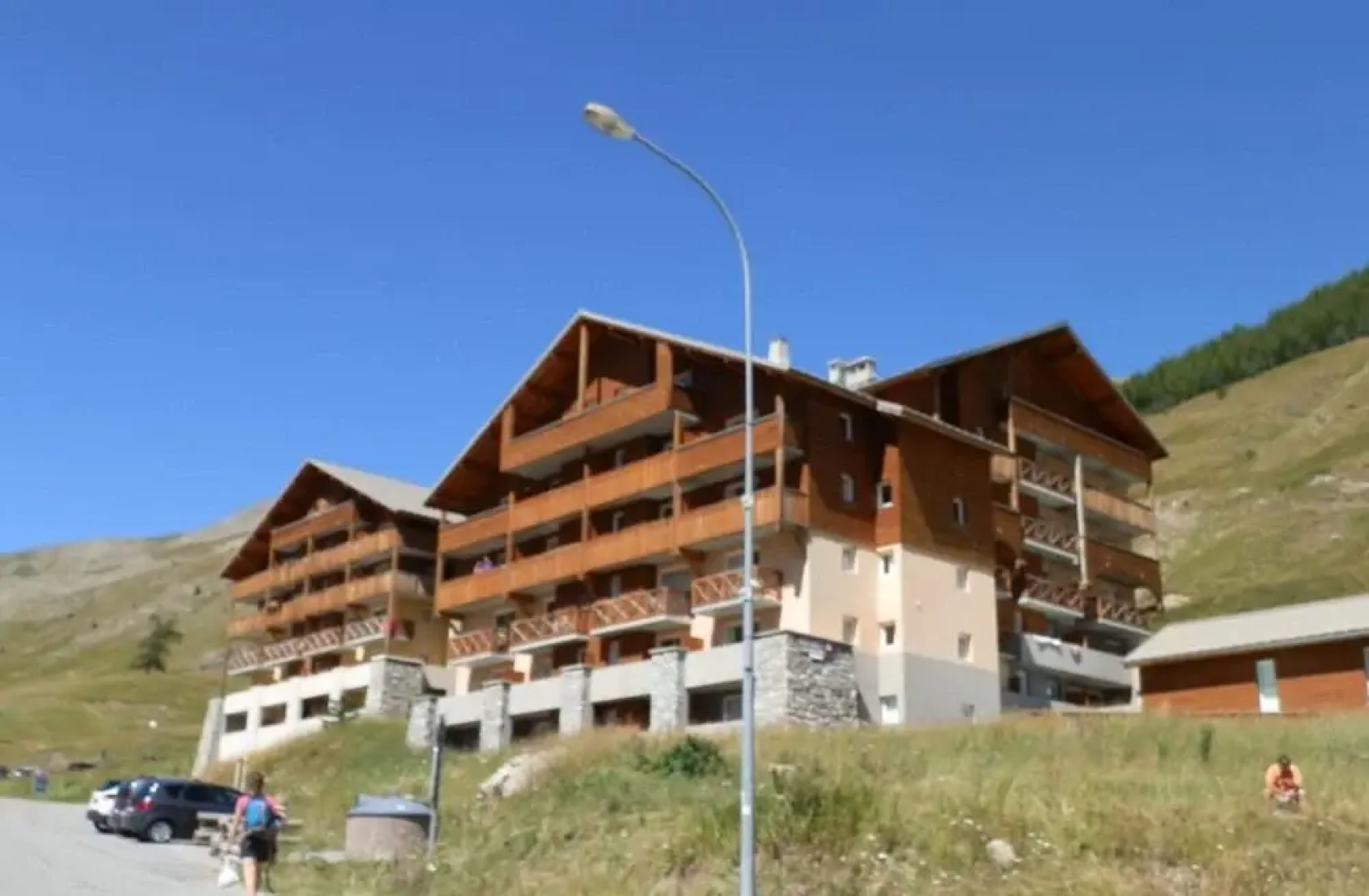 Studio in Allos, With Furnished Terrace - 500 m From the Slopes