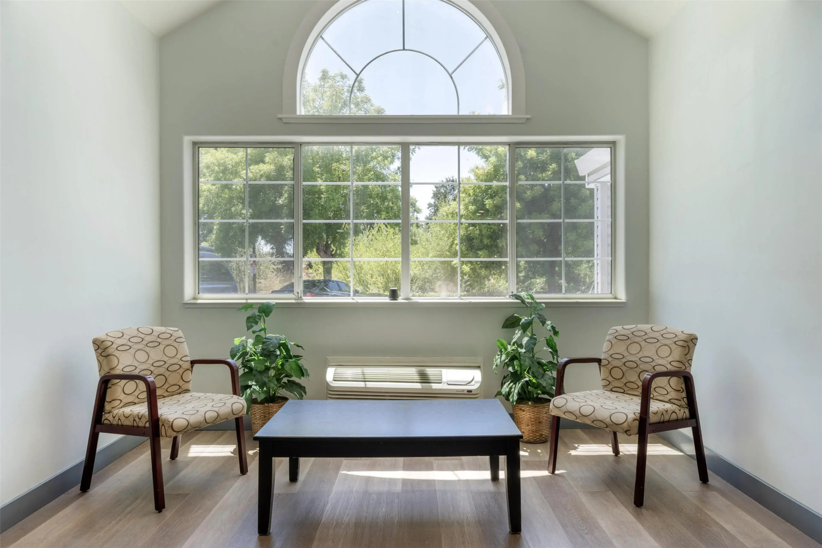 SureStay by Best Western Sacramento South Natomas