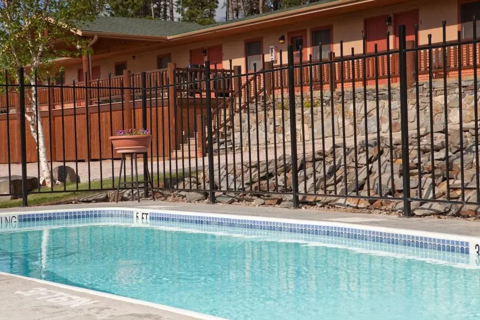 Mountain View Lodge & Cabins