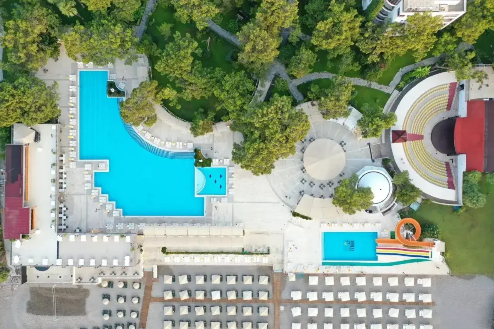 Perre La Mer Hotel Resort & Spa