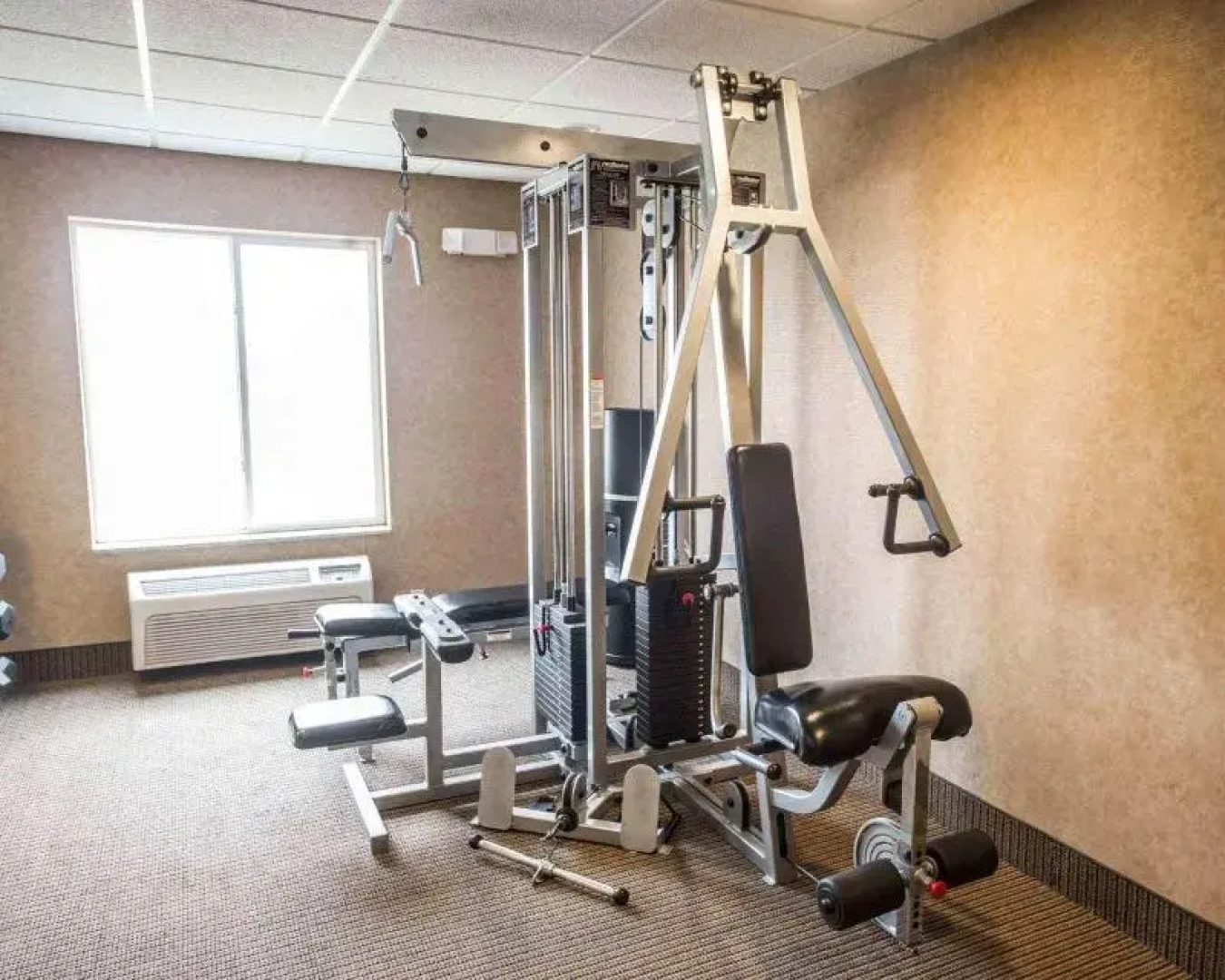 Sleep Inn & Suites Oakley Area