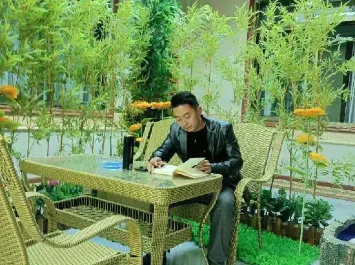 Pland Xinya Eco Business Hotel