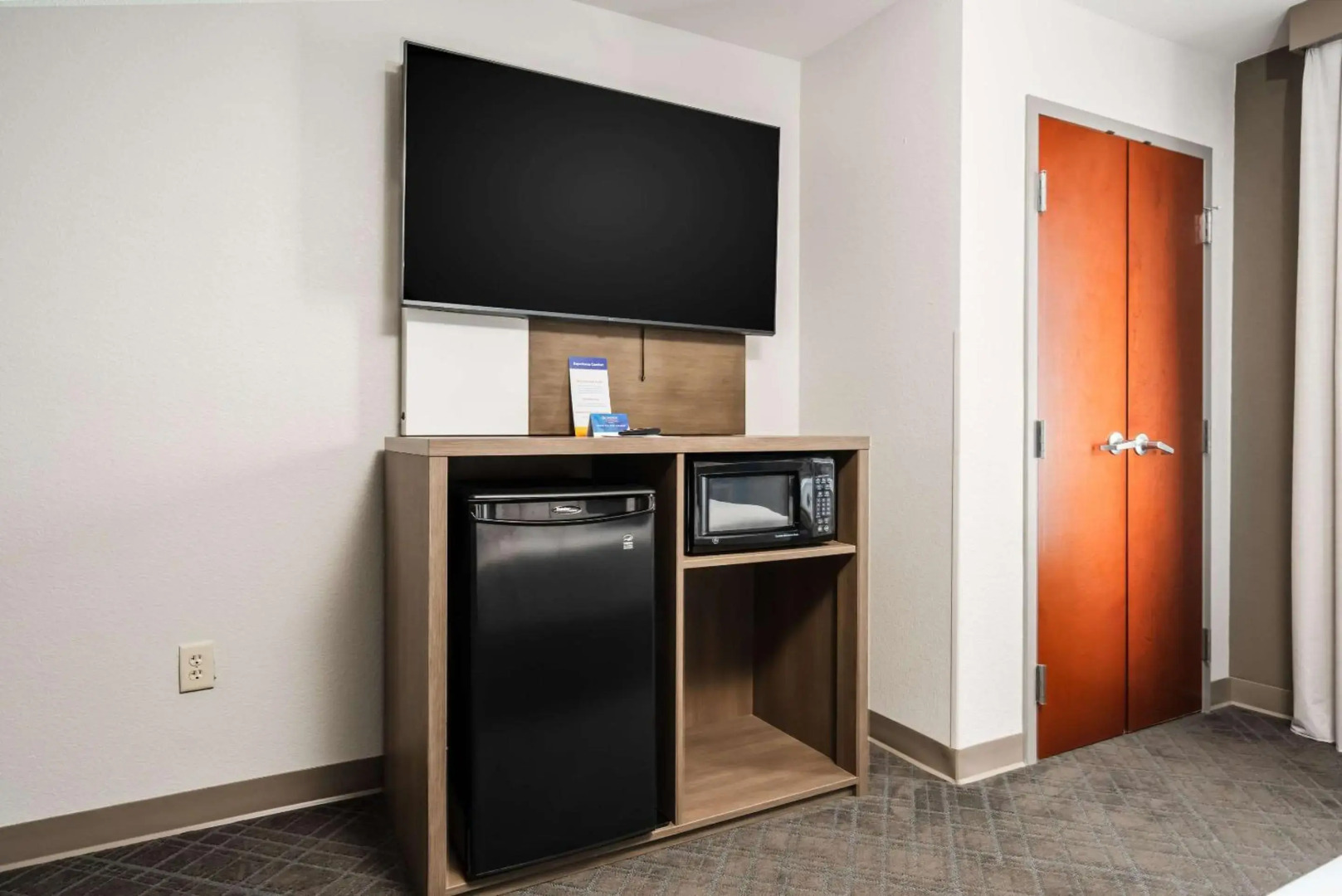 Comfort Suites Columbia Northeast - Fort Jackson