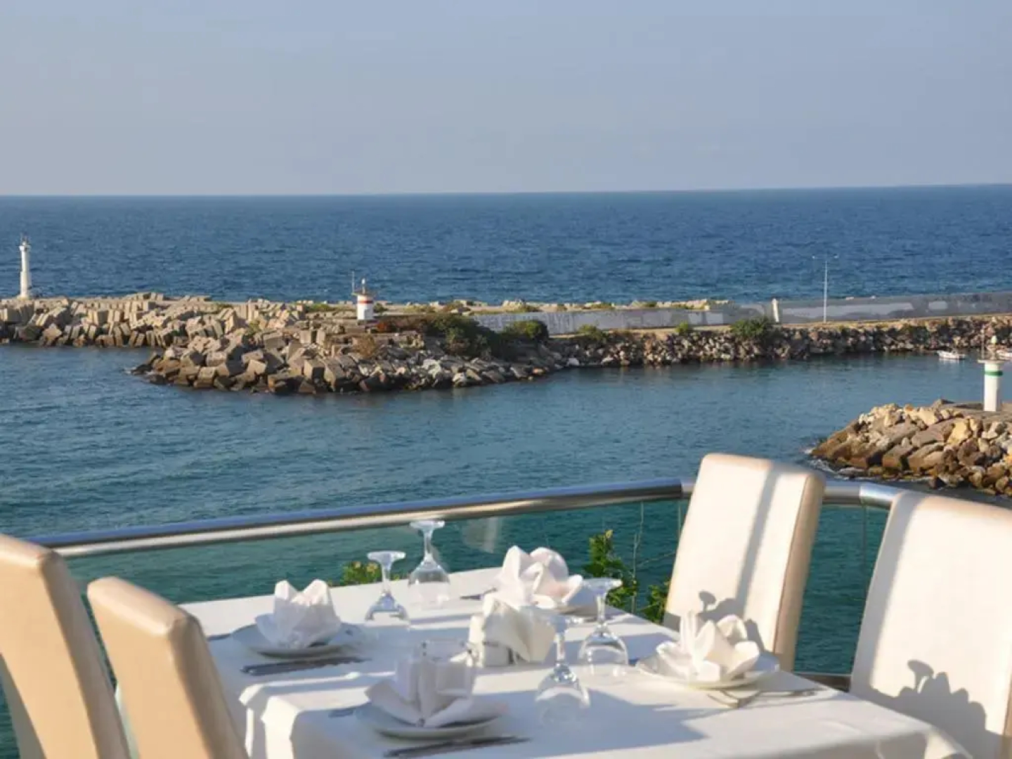 Diapolis hotel