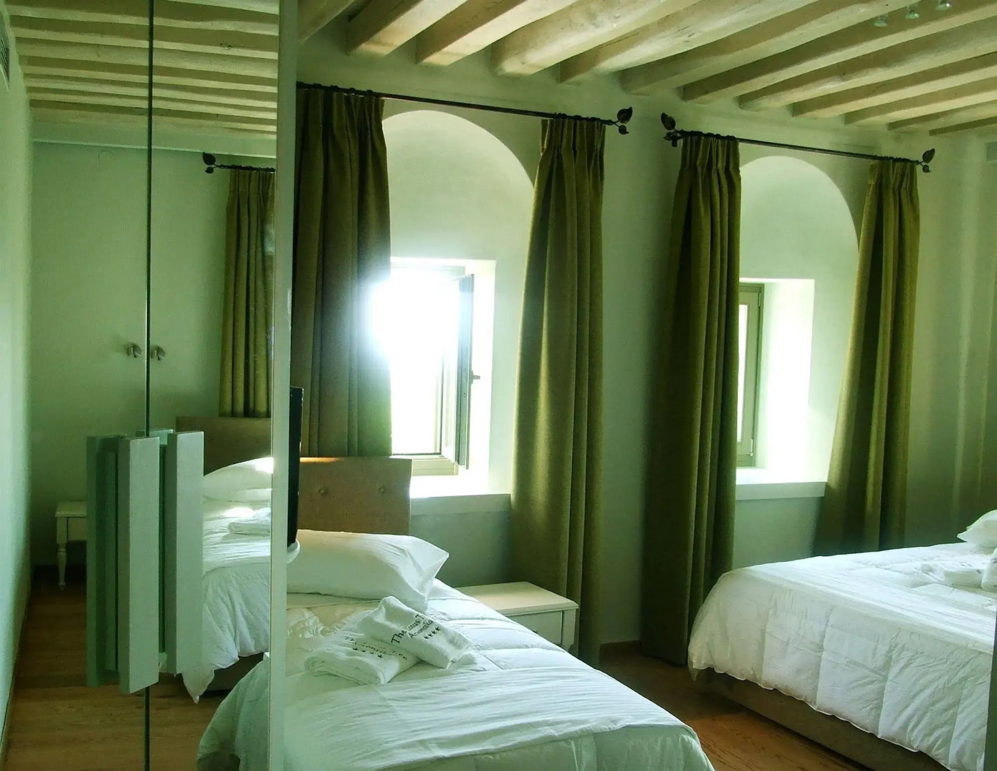 The Lotus Tree Archontiko