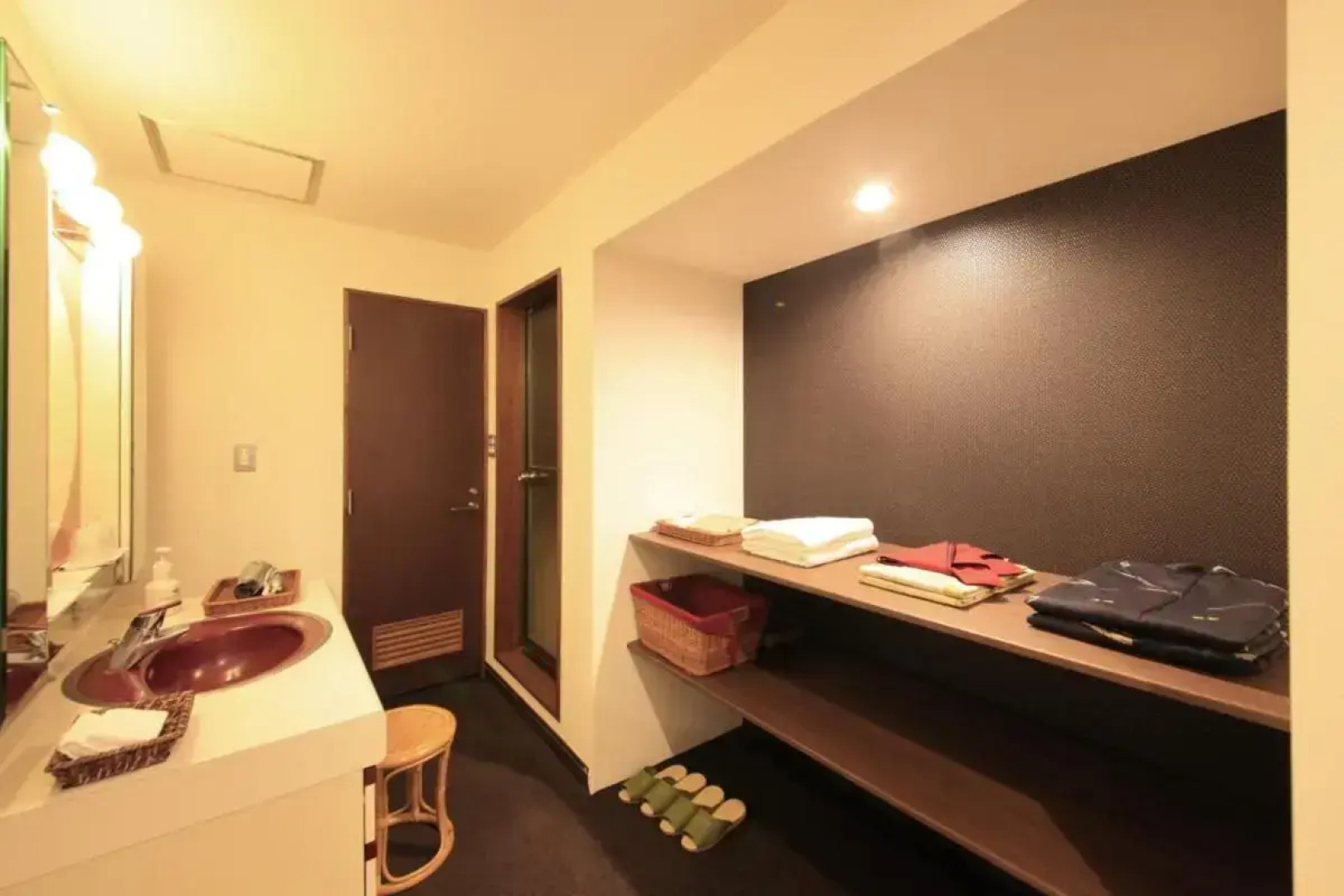 Batou Onsenkyo Nampeidai Onsen Hotel