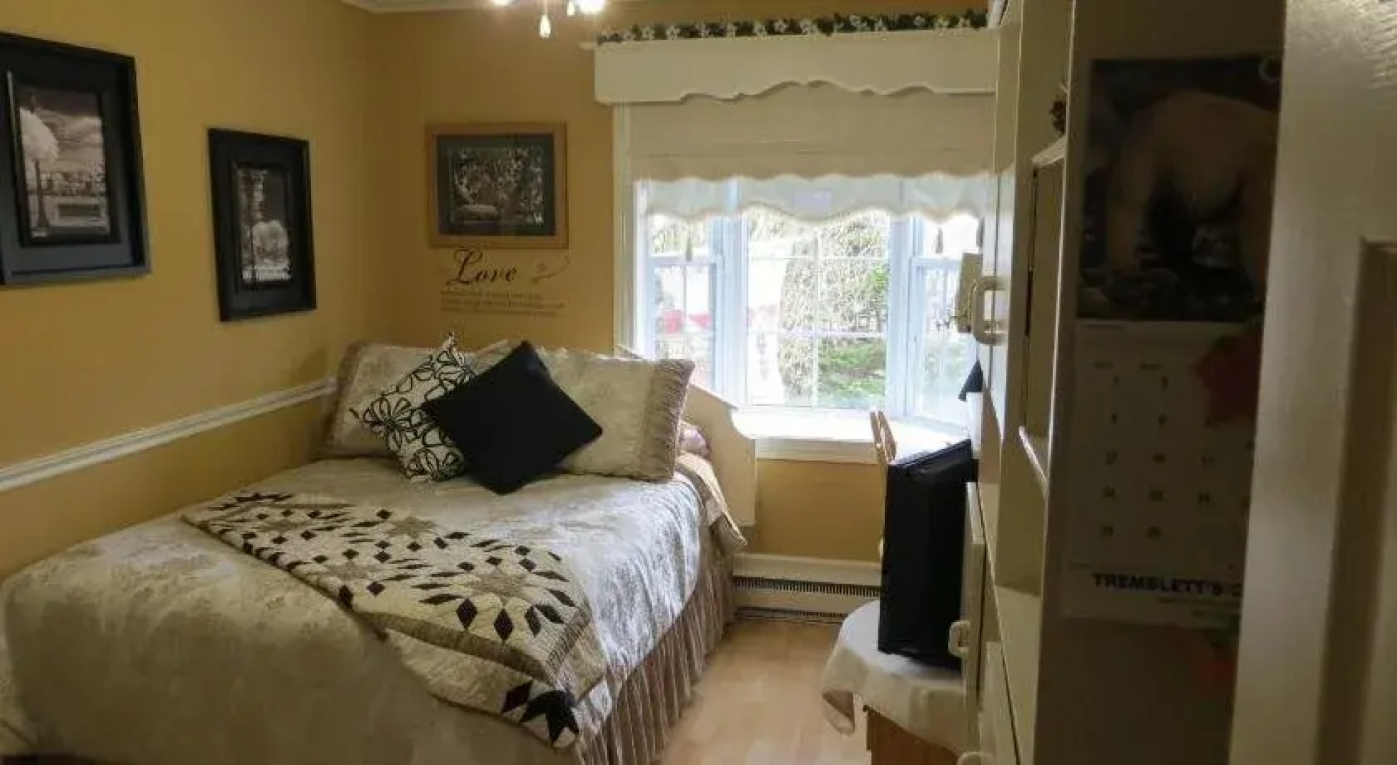 Abbott's Bed & Breakfast