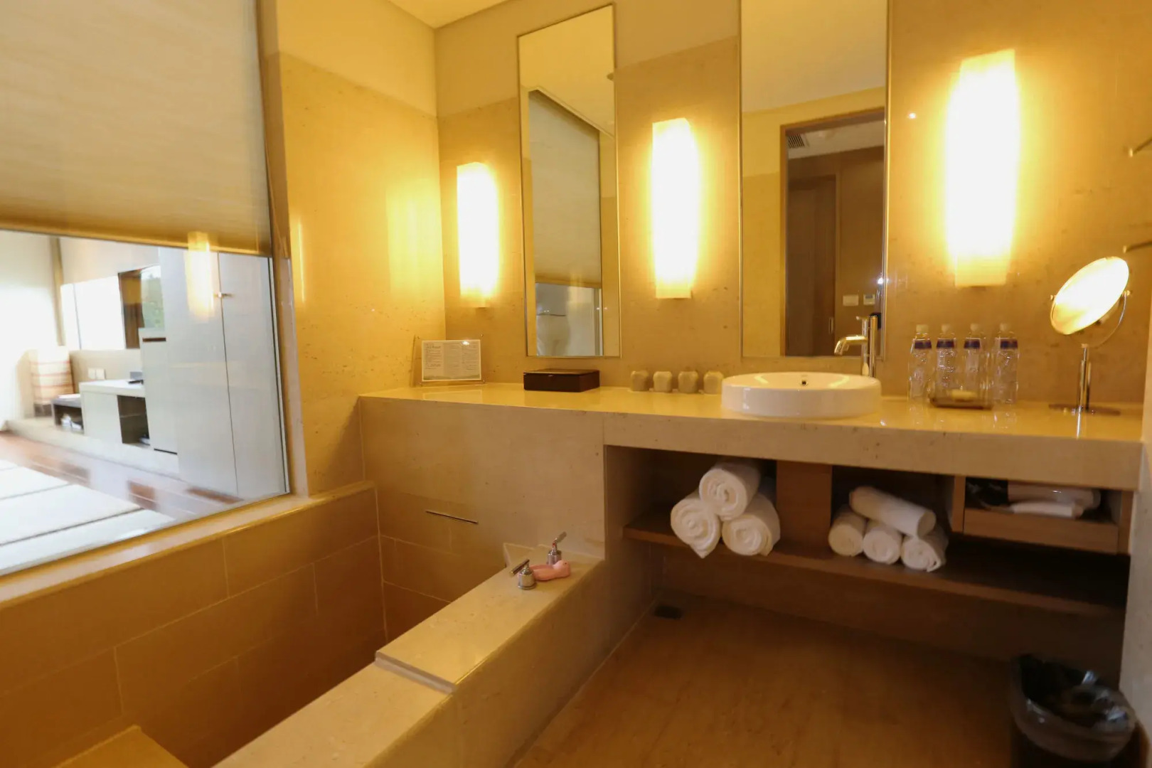 Fleur de Chine Hotel