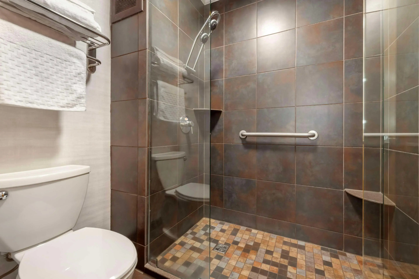 Best Western Plus Superior Inn & Suites