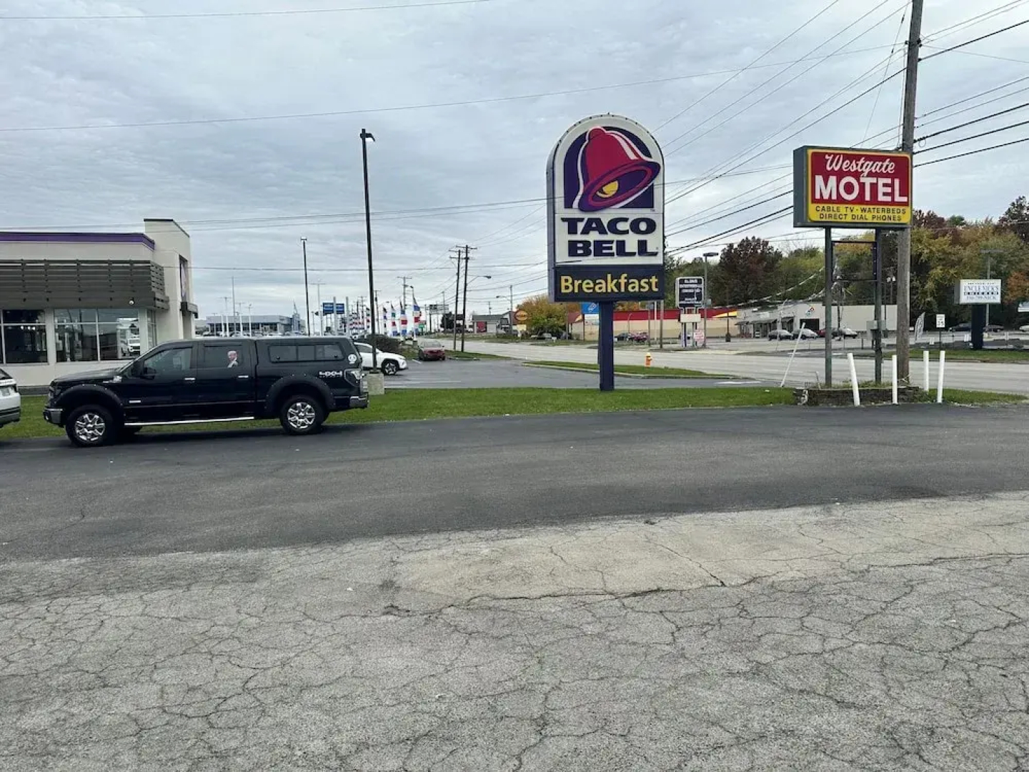 Westgate Manor Motel Austintown-Younstown, Ohio