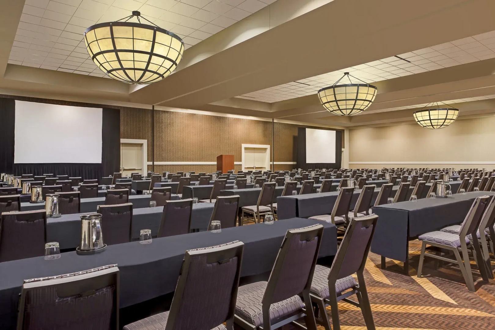 Sheraton Overland Park Hotel at the Convention Center