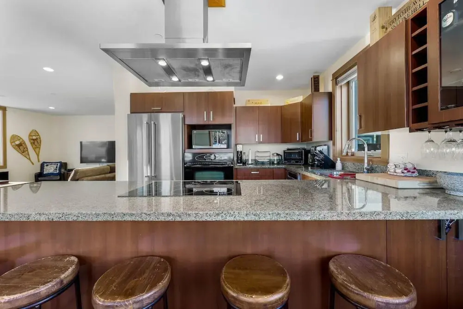 Kookaburra Lodge #302 By Bear Country