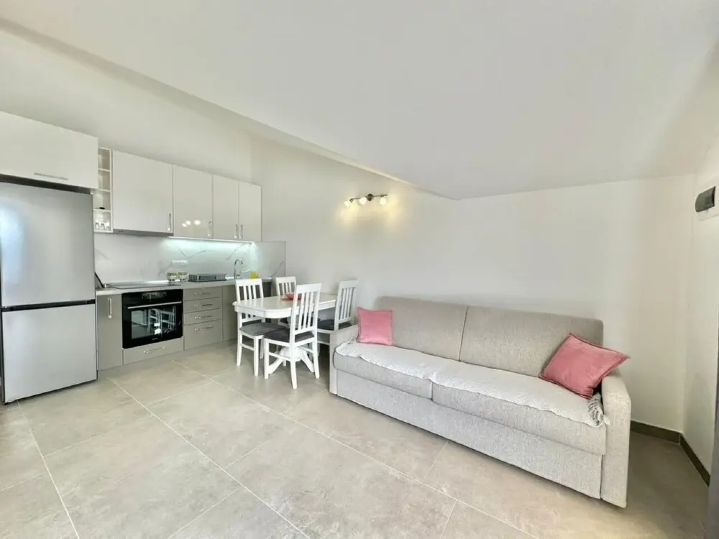 Seaside apartments Zlokovic